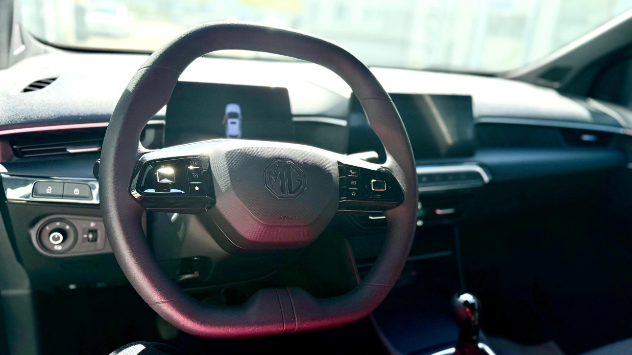 Mg 3 ICE Hatchback 202