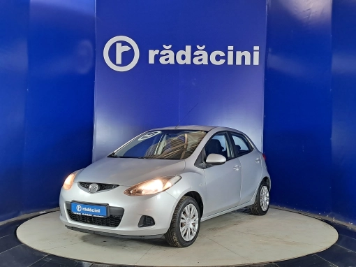 MAZDA-2-Hatchback-2008--Manuala