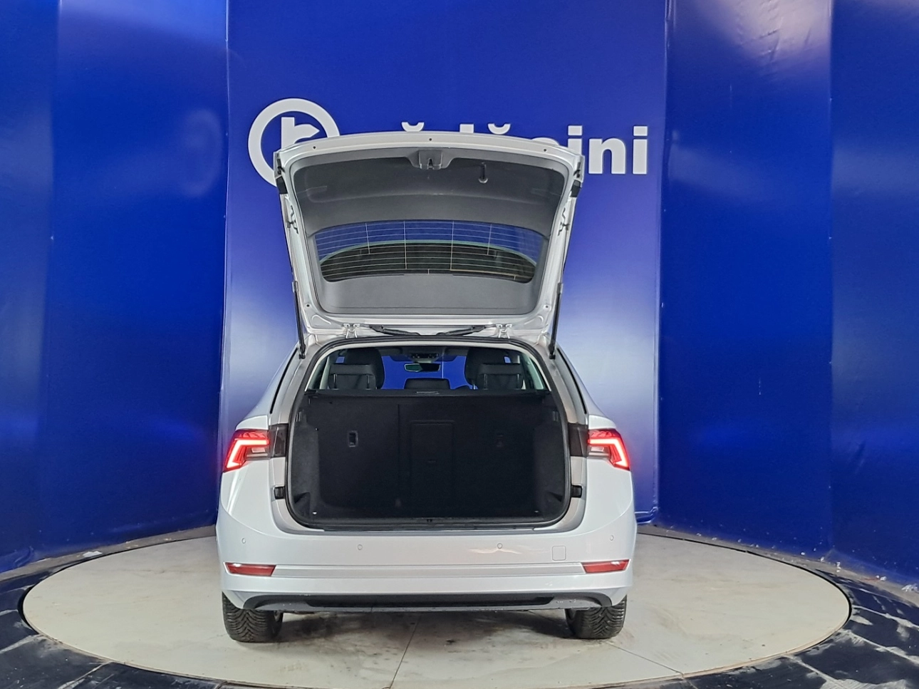 SKODA OCTAVIA IV STYLE BREAK 2.0TDI 150CP DSG7 MATRIX NAVI3D