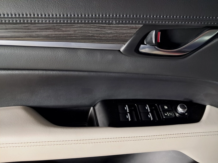 MAZDA CX-5 REVOLUTION TOP AWD 6AT