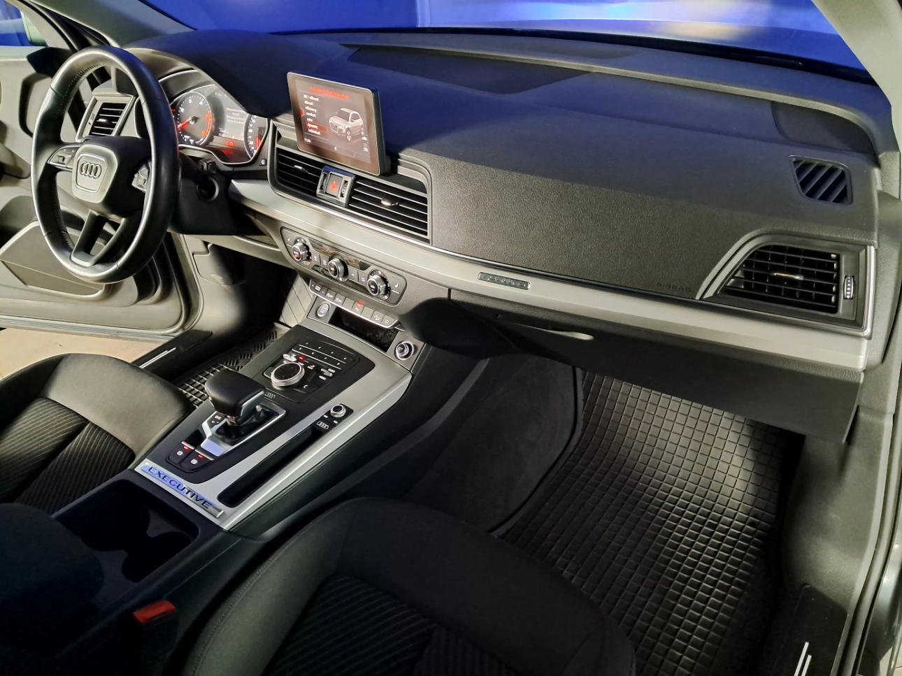 AUDI Q5 QUTTRO 2.0TDI 190CP