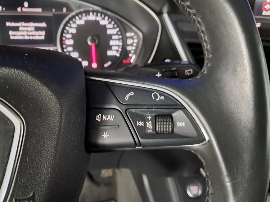 AUDI Q5 QUTTRO 2.0TDI 190CP