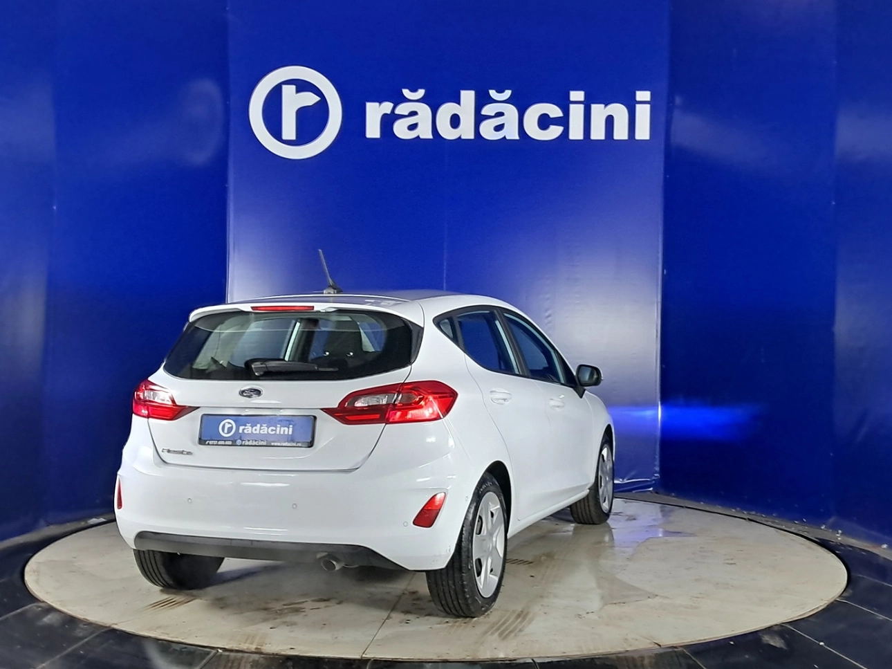 FORD FIESTA TREND CONNECTED