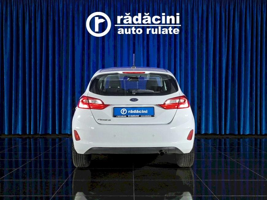 FORD FIESTA TREND CONNECTED