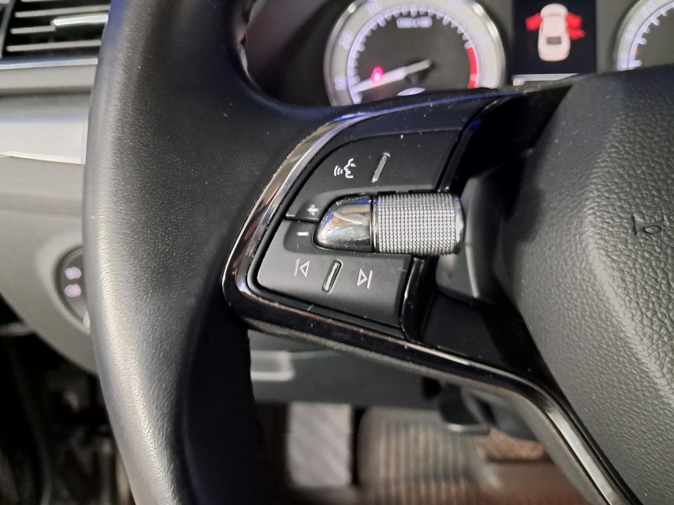 SKODA Superb 2020 — imagine 12