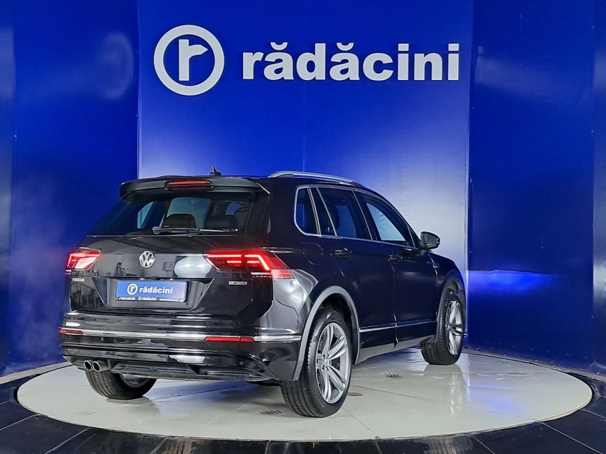 VOLKSWAGEN TIGUAN R-LINE 2.0TSI 190CP 4WD