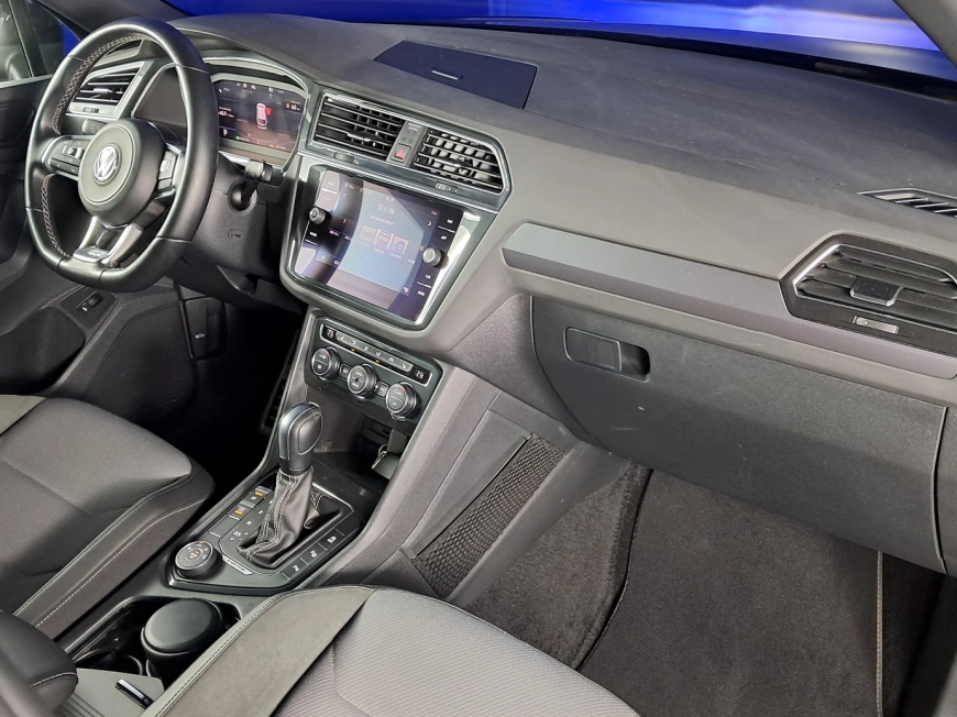 VOLKSWAGEN TIGUAN R-LINE 2.0TSI 190CP 4WD