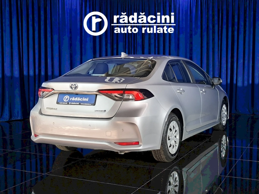 TOYOTA COROLLA BUSINESS HSD E-CVT 1.8i-98CP