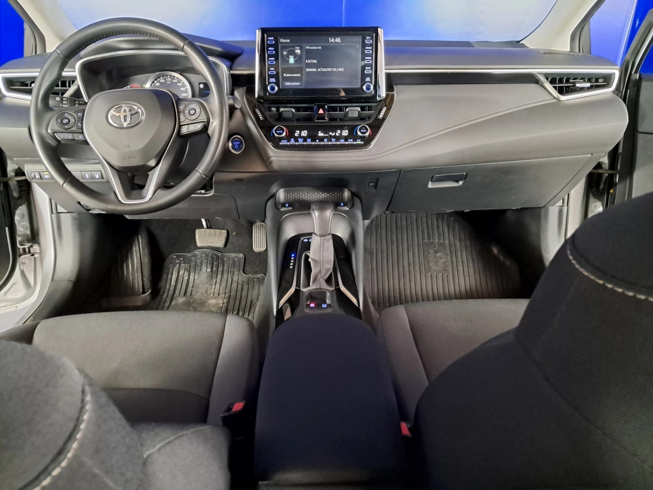 TOYOTA COROLLA BUSINESS HSD E-CVT 1.8i-98CP