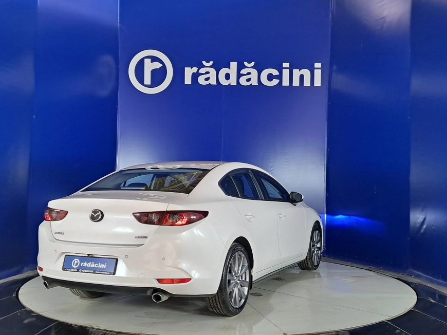 MAZDA 3 SEDAN  - SKYACTIV G 6AT