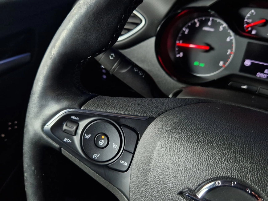 OPEL CROSSLAND X 1.2 AT6