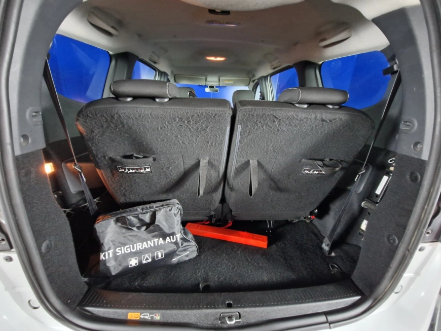 DACIA LODGY 1.5DCI BLUE DCI LAUREAT 7 LOCURI