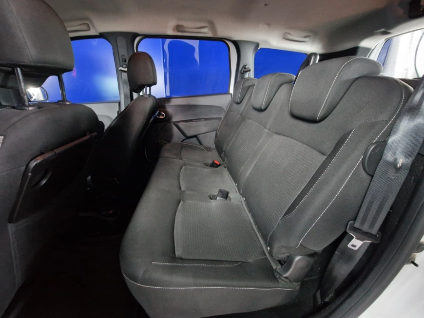 DACIA LODGY 1.5DCI BLUE DCI LAUREAT 7 LOCURI