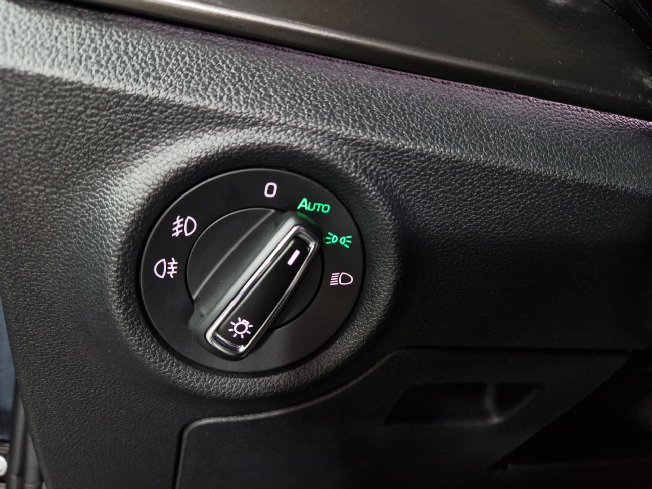 SKODA Kamiq STYLE DSG 1.5TSI 150CP