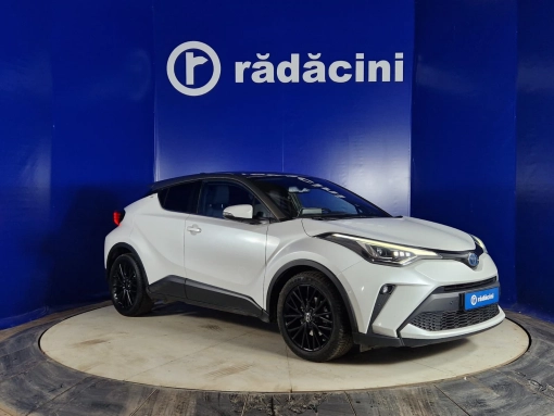TOYOTA-C-HR-SUV-2022--Automata