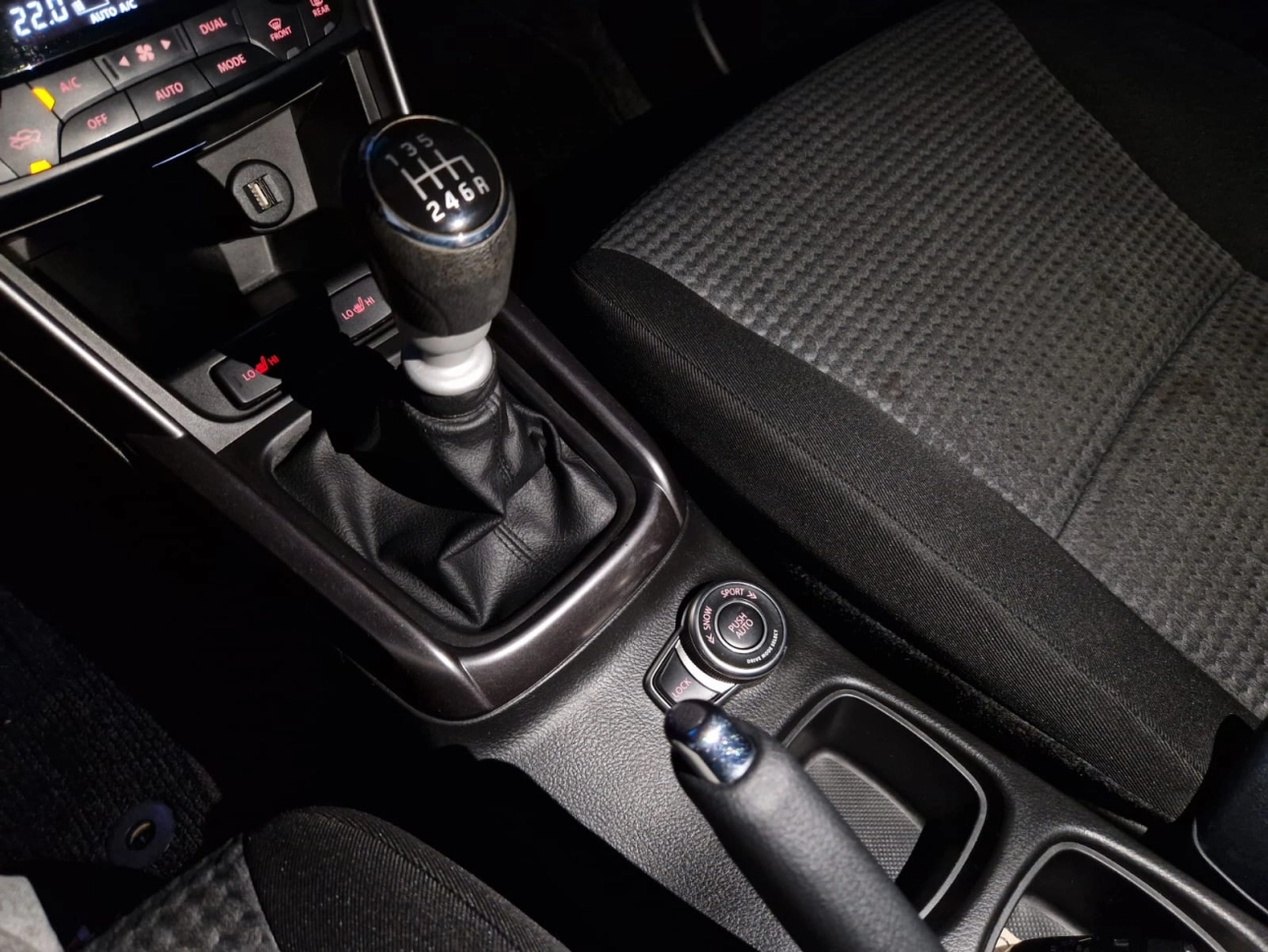 SUZUKI SX4 PASSION 4X4 1.4Ti HYBRID 2022