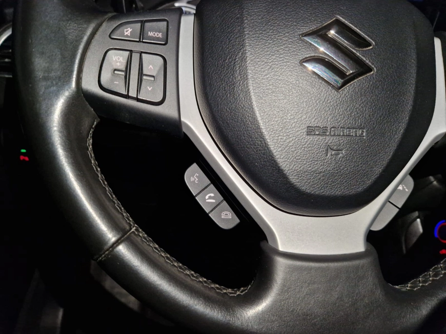 SUZUKI SX4 PASSION 4X4 1.4Ti HYBRID 2022