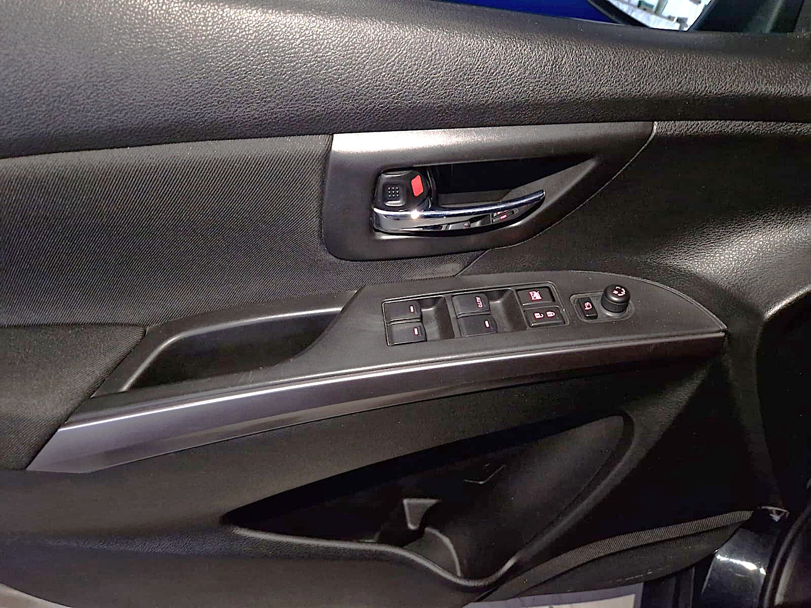 SUZUKI SX4 2023 — imagine 10