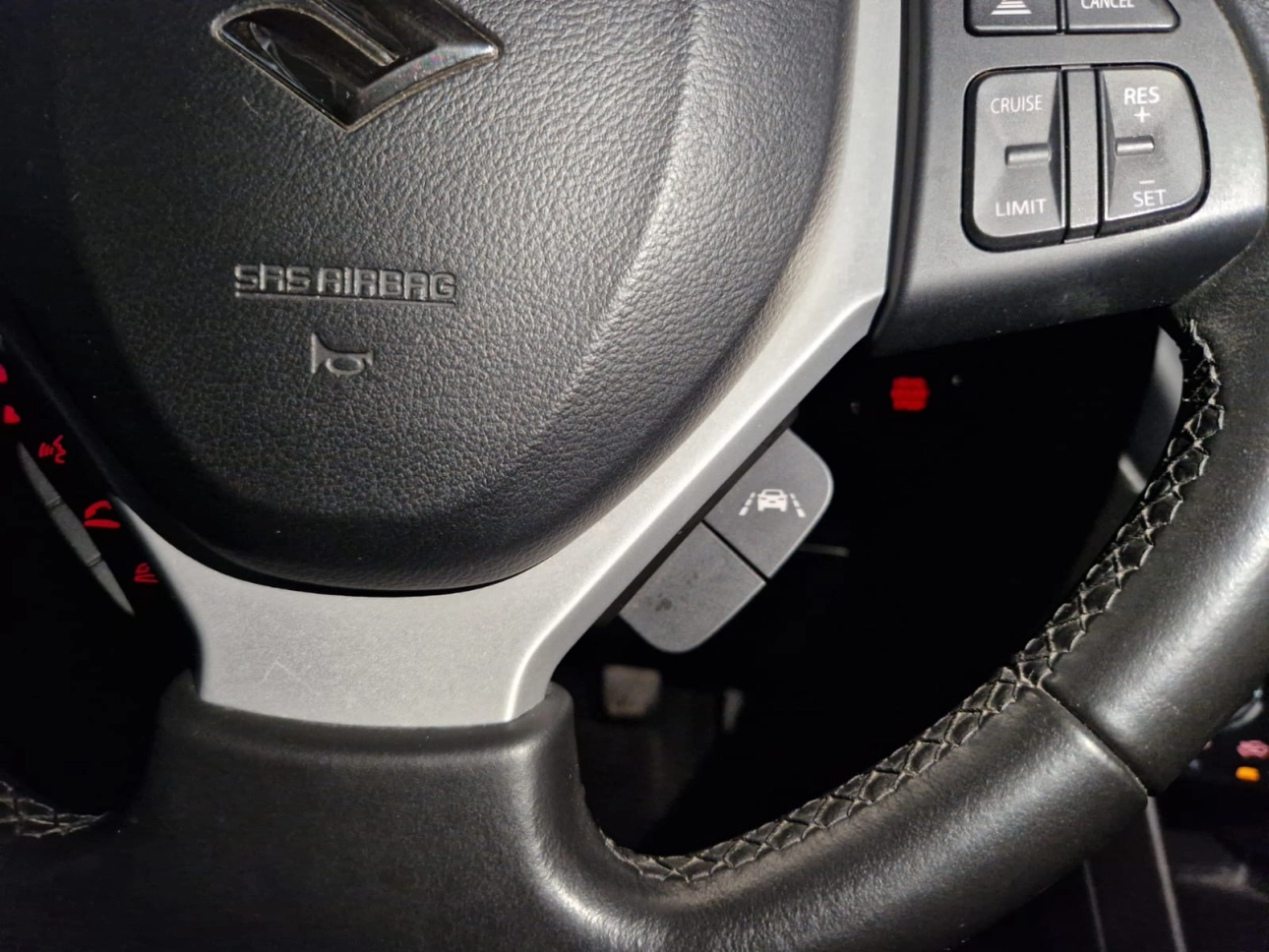 SUZUKI SX4 PASSION 4X4 1.4Ti HYBRID 2022