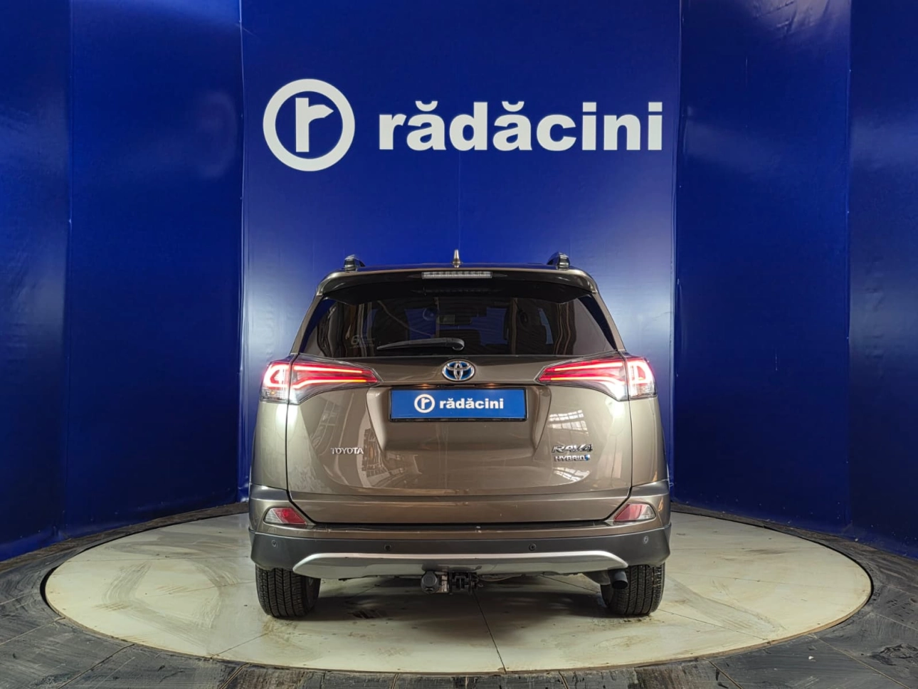 TOYOTA RAV 4 EXECUTIV 4WD 2.5i HYBRID155CP