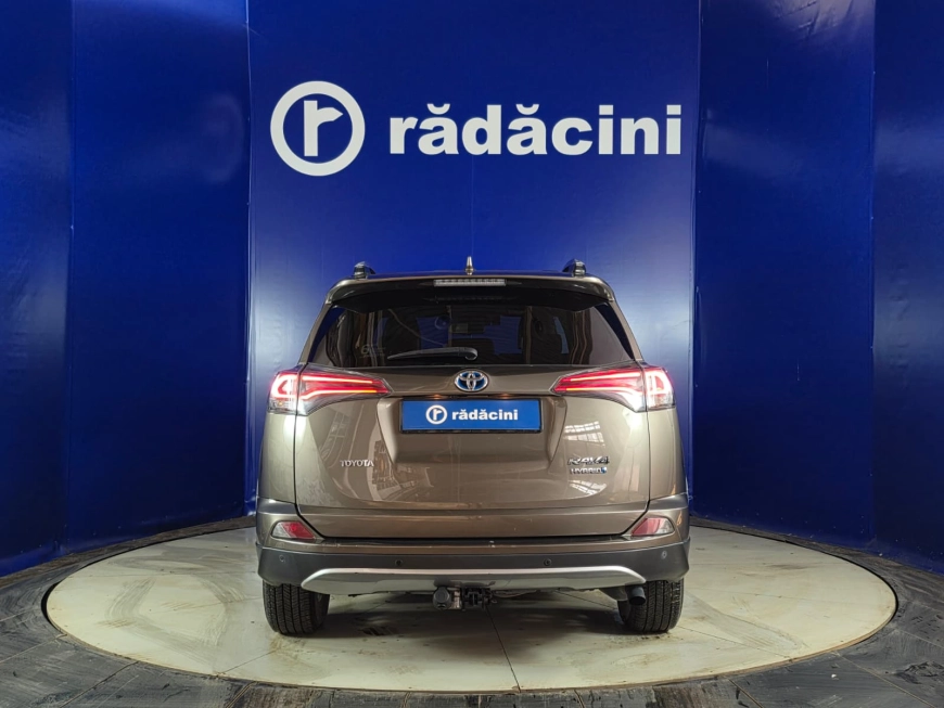 TOYOTA RAV 4 EXECUTIV 4WD 2.5i HYBRID155CP