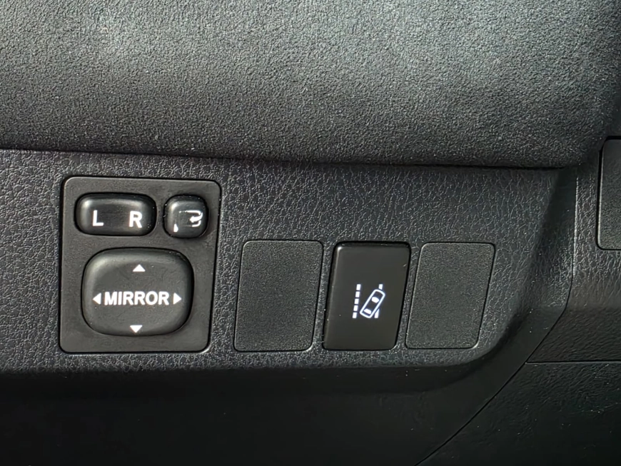 TOYOTA RAV 4 EXECUTIV 4WD 2.5i HYBRID155CP