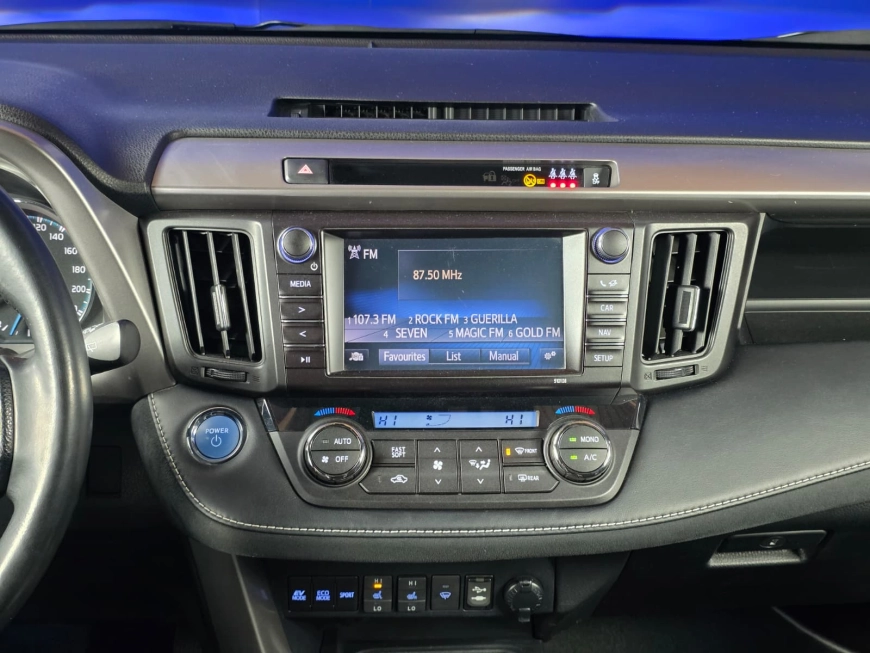 TOYOTA RAV 4 EXECUTIV 4WD 2.5i HYBRID155CP