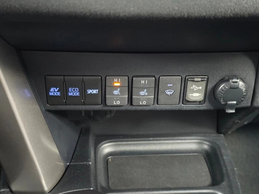 TOYOTA RAV 4 EXECUTIV 4WD 2.5i HYBRID155CP