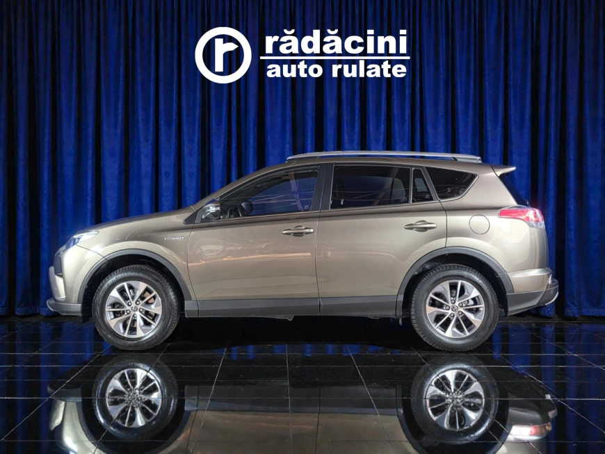 TOYOTA RAV 4 EXECUTIV 4WD 2.5i HYBRID155CP