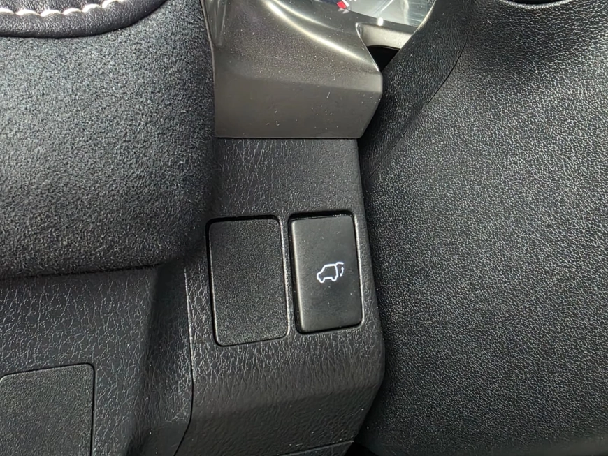 TOYOTA RAV 4 EXECUTIV 4WD 2.5i HYBRID155CP