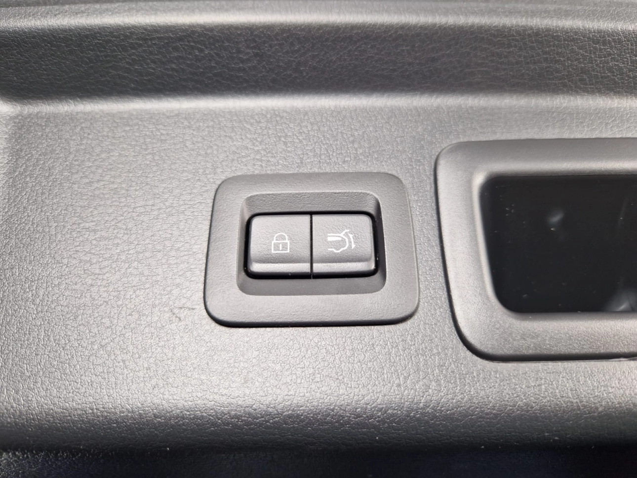 MAZDA CX-30 G122 SKYACTIV 4X4 HYBRID 122 CP