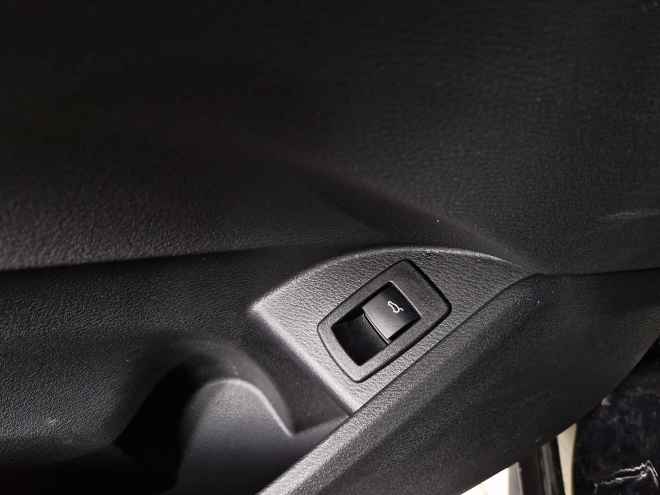 BMW X1 X-DRIVE 2.0i ADVANTAGE  AT 192CP 2020