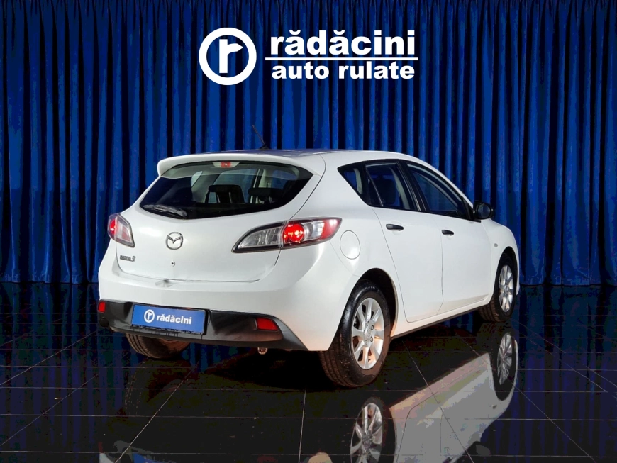 MAZDA 3 HATCHBACK 1.6i 105CP