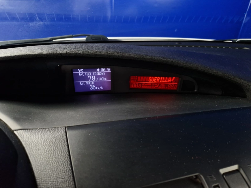 MAZDA 3 HATCHBACK 1.6i 105CP