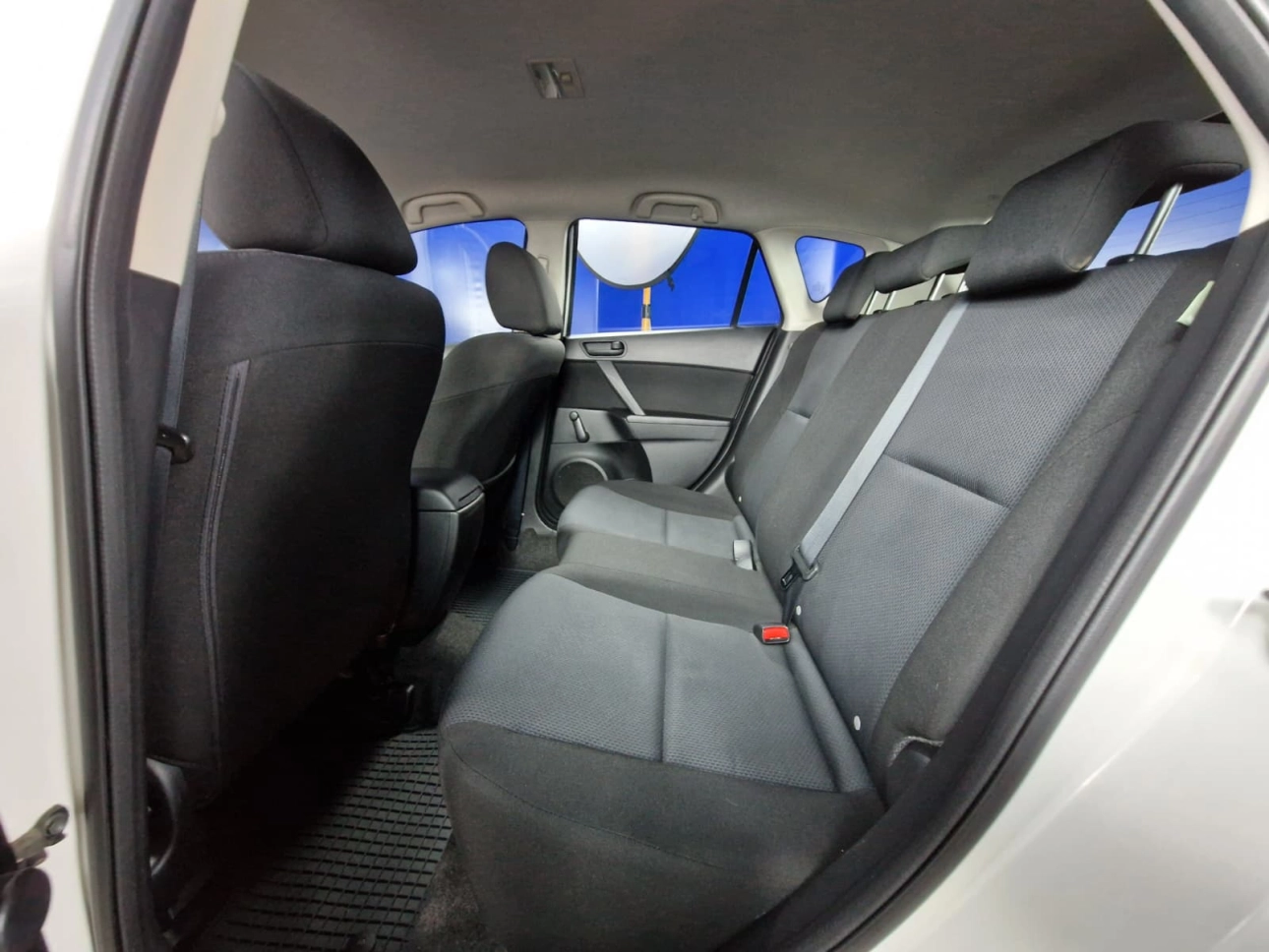 MAZDA 3 HATCHBACK 1.6i 105CP