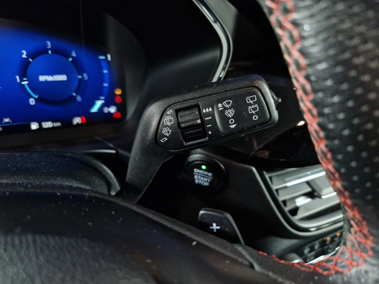 FORD KUGA ST-LINE 2.0TDCI ECOBLUE 190CP AT8 AWD