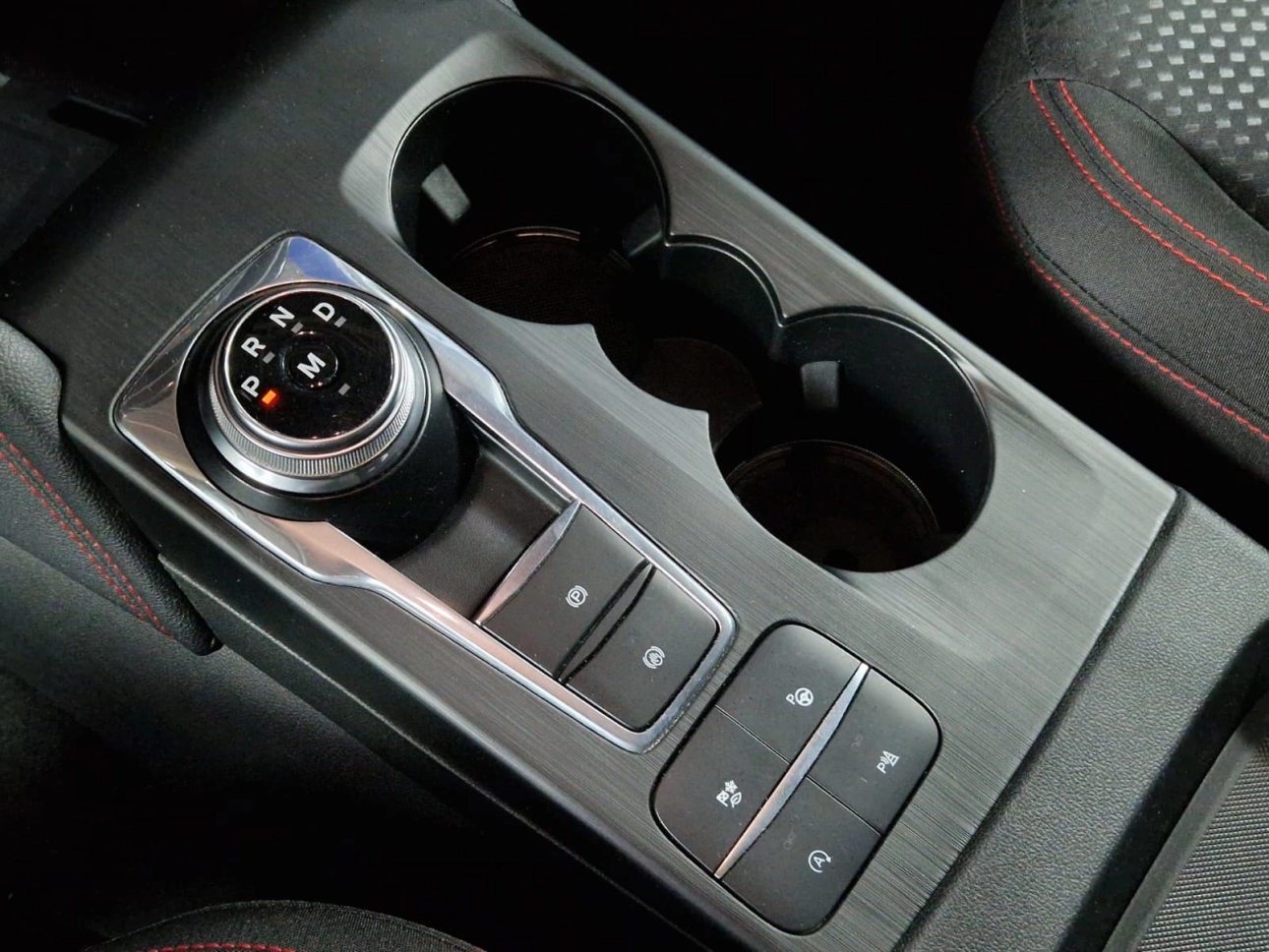 FORD KUGA ST-LINE 2.0TDCI ECOBLUE 190CP AT8 AWD