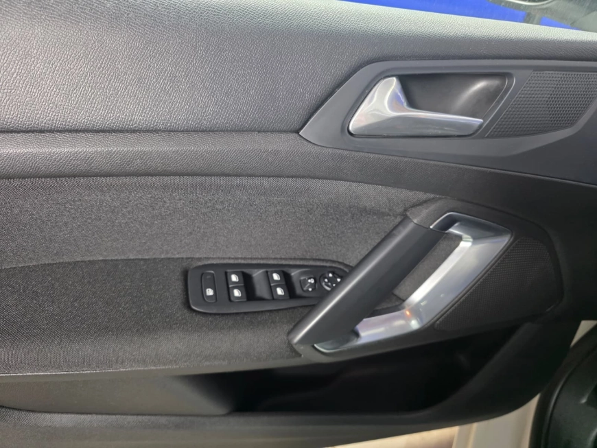 PEUGEOT 308 1.5 BLUEHDI 130CP MT6 ACTIVE 2020