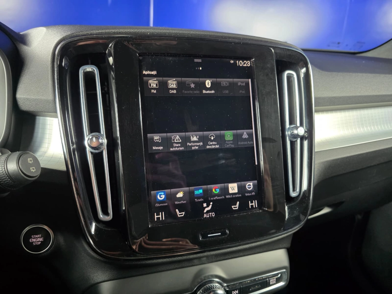 VOLVO XC 40 1.5 T3 163CP AT MOMENTUM PRO 2021