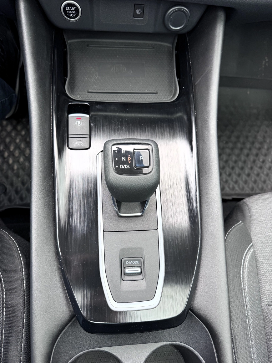 Nissan Nissan Qashqai 1.3 l MHEV X-Tronic N-Connecta SUV 2021