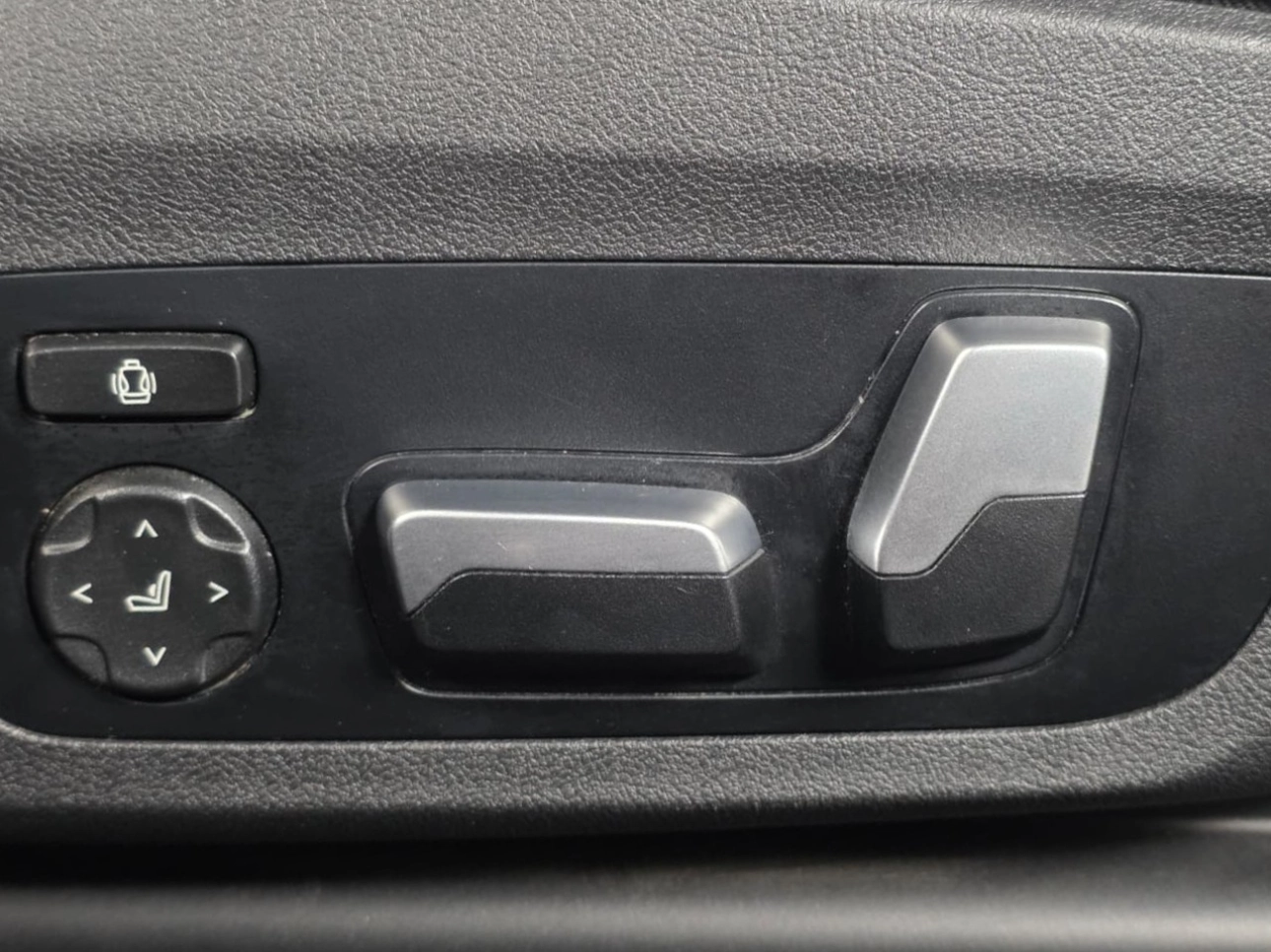 BMW SERIA 4 M440i xDRIVE 3.0ti HYBRID 374CP 2021