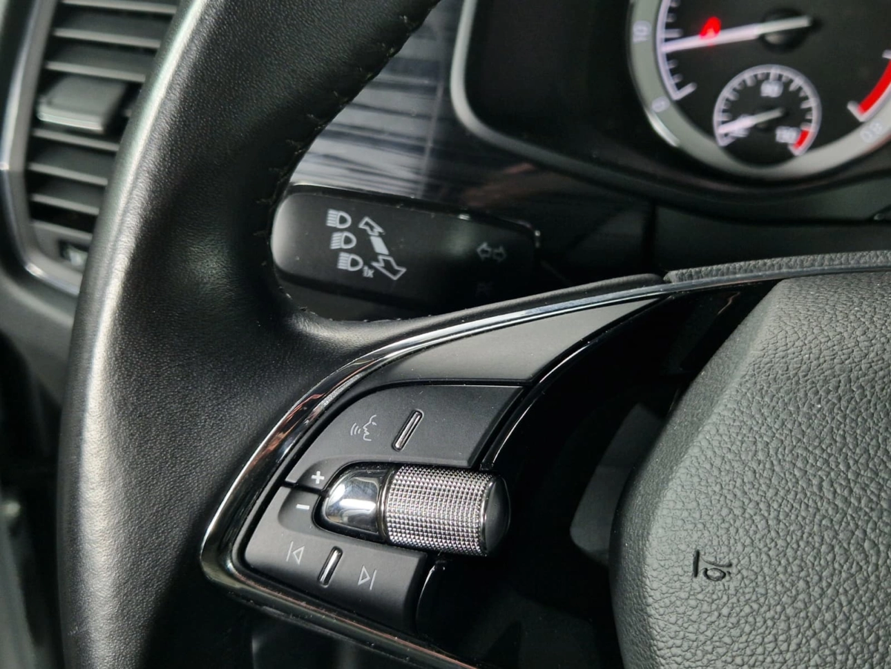 SKODA KODIAQ STYLE DSG 1.5TSI 150CP 2021