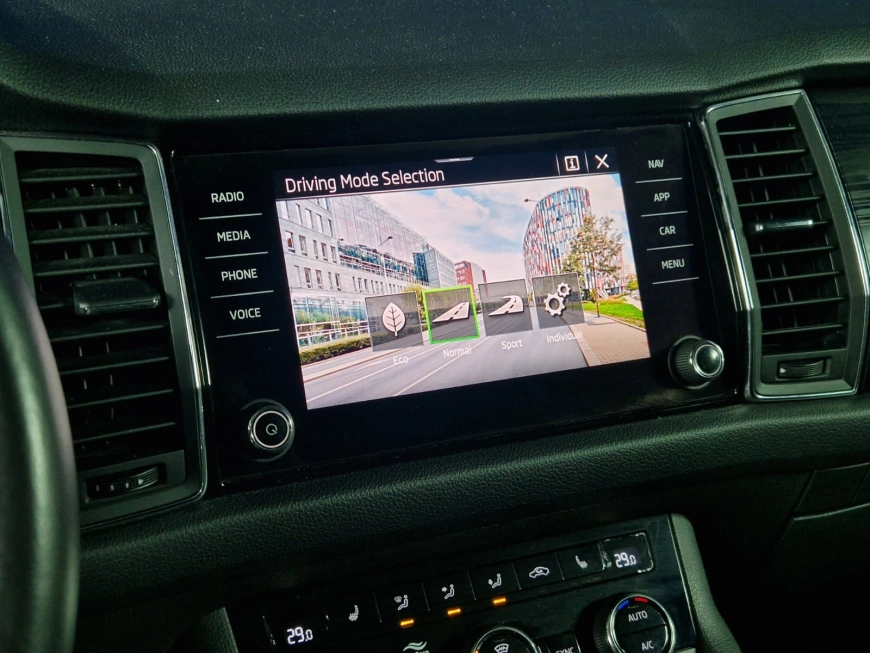 SKODA KODIAQ STYLE DSG 1.5TSI 150CP 2021