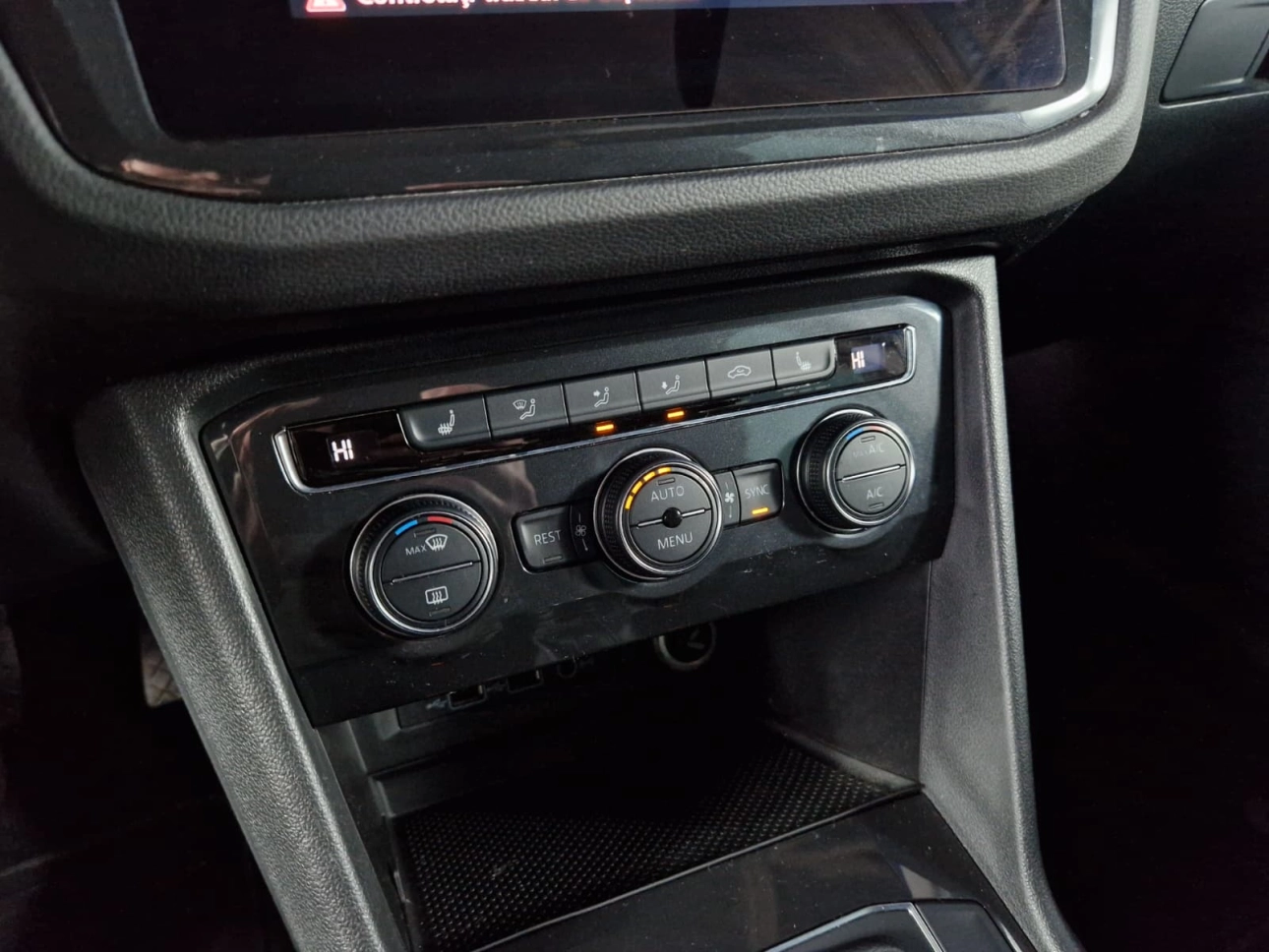 VOLKSWAGEN TIGUAN 2.0TDI COMFORTLINE DSG 150CP 2020