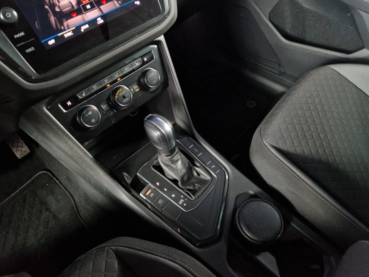 VOLKSWAGEN TIGUAN 2.0TDI COMFORTLINE DSG 150CP 2020