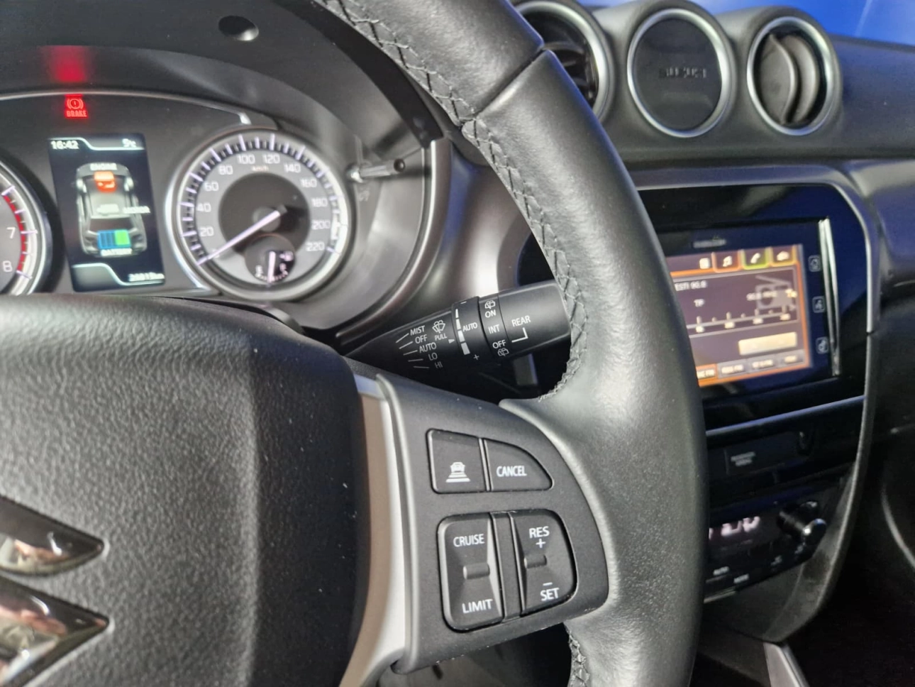 SUZUKI VITARA PASSION 1.4TI HYBRID