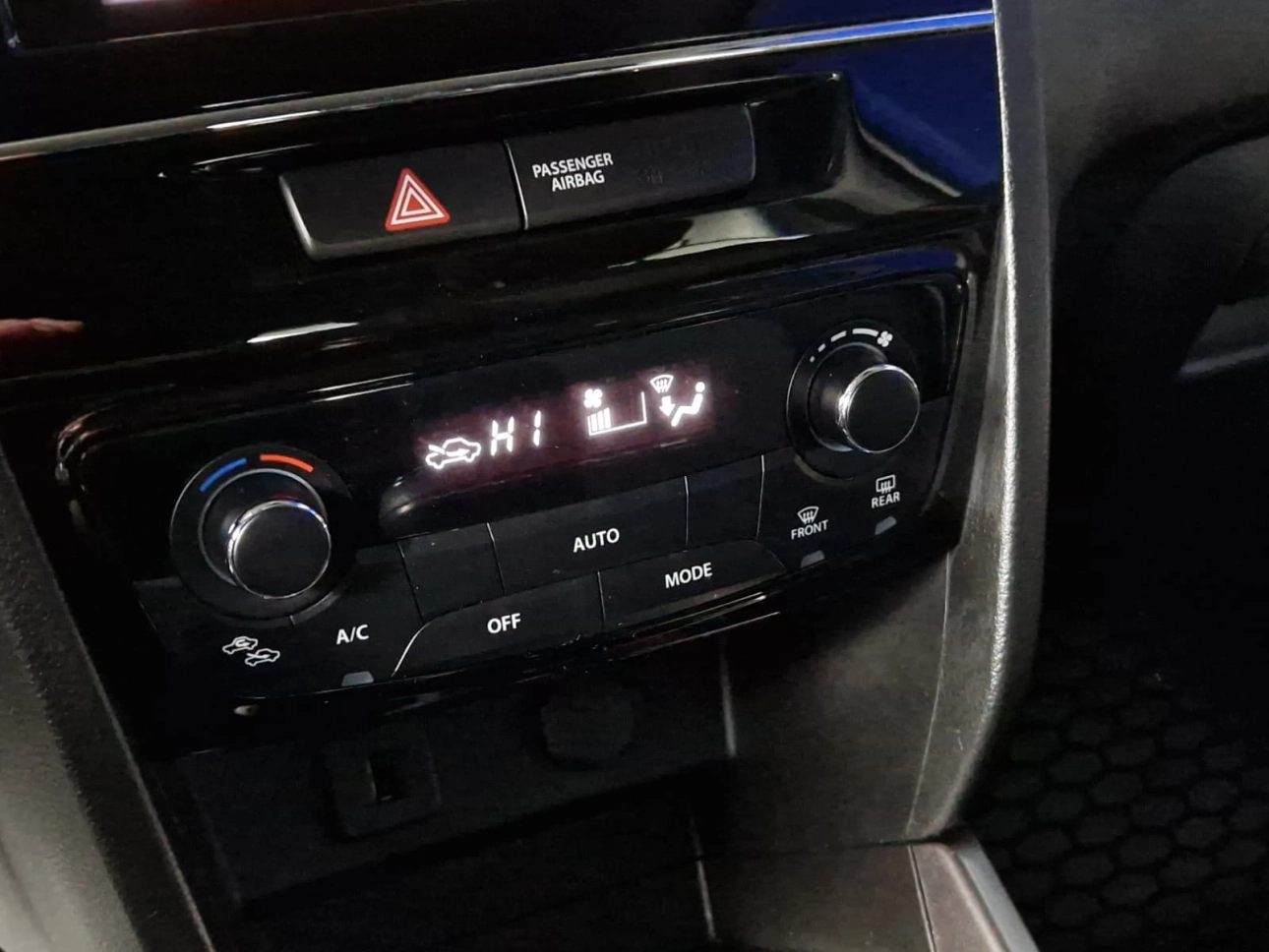 SUZUKI VITARA PASSION 1.4TI HYBRID