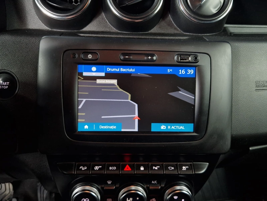 DACIA DUSTER PRESTIGE 4X4 1.6i 115CP 2019