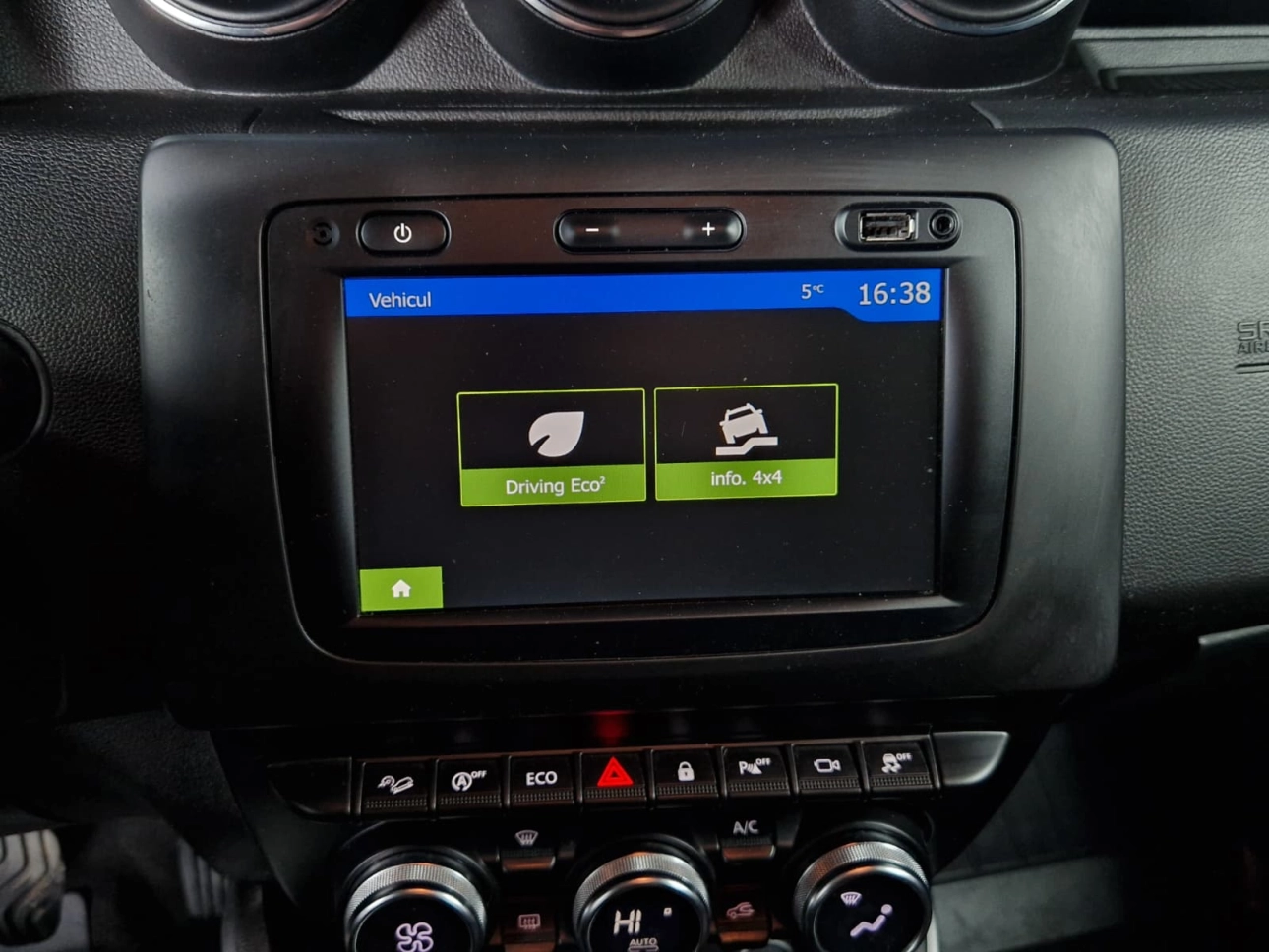 DACIA DUSTER PRESTIGE 4X4 1.6i 115CP 2019