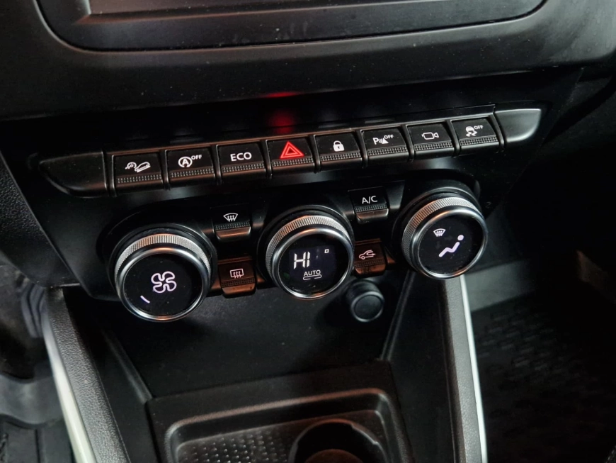 DACIA DUSTER PRESTIGE 4X4 1.6i 115CP 2019